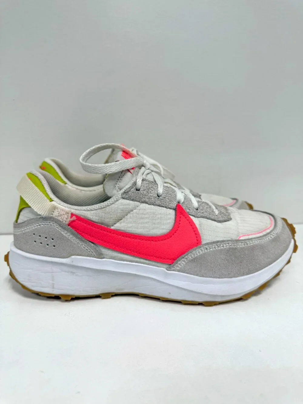 Nike women pre
